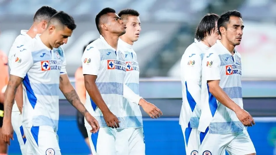 Cruz Azul: Confirmó un positivo de Covid-19 en su plantilla