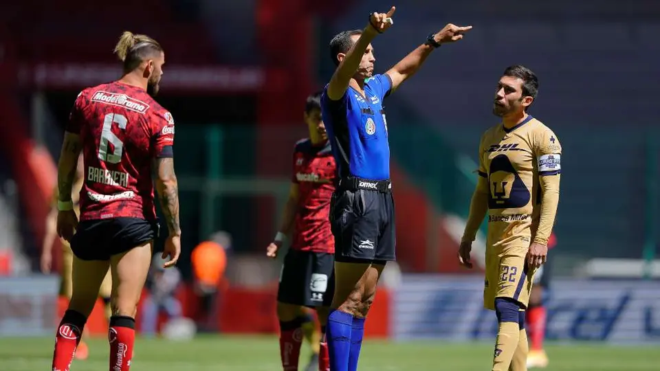 Pumas: Gol anulado de los felinos en partido vs Toluca causa polémica y divide opiniones