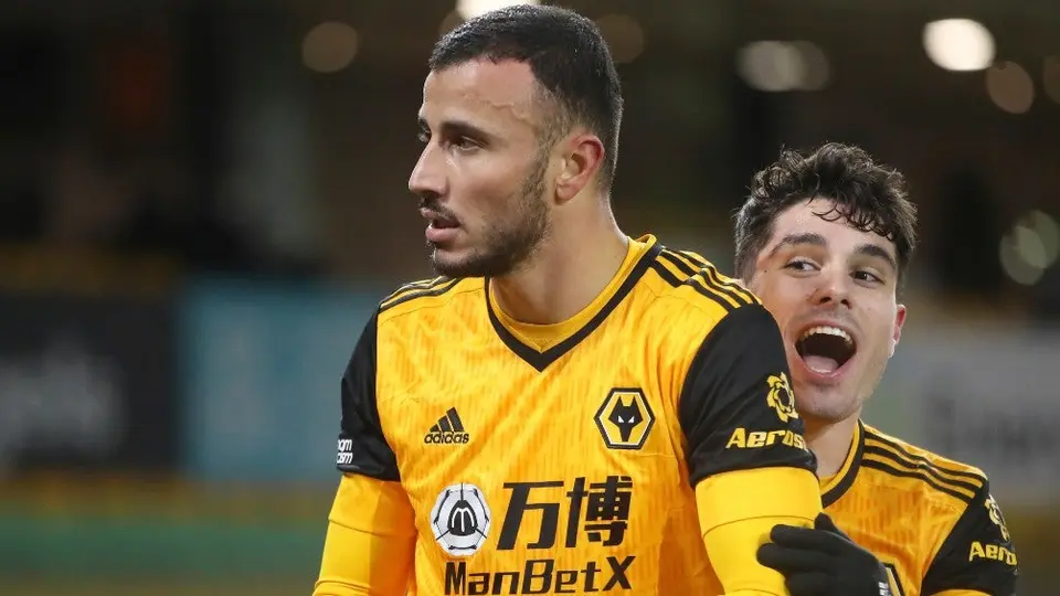 Wolverhampton buscará superar su crisis sin Raúl Jiménez ante Manchester United