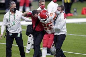 NFL: Clyde Edwards-Helaire, baja de Chiefs por lesión hasta playoffs