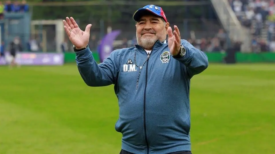 Maradona: Banfield lucirá estampado de Diego para partido vs Godoy Cruz