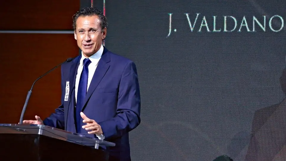 Valdano sobre Messi: 'O se va a otro club o a su casa, pero ya se fue del Barcelona'