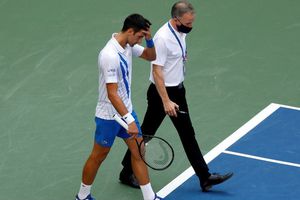 Djokovic: ¿Qué otros castigos recibió el serbio por el pelotazo en el US Open?