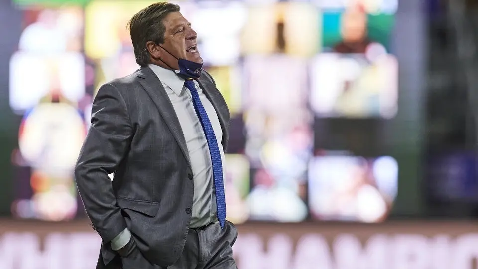 Piojo Herrera: 'No hay posibilidad de traer a Carlos Vela'