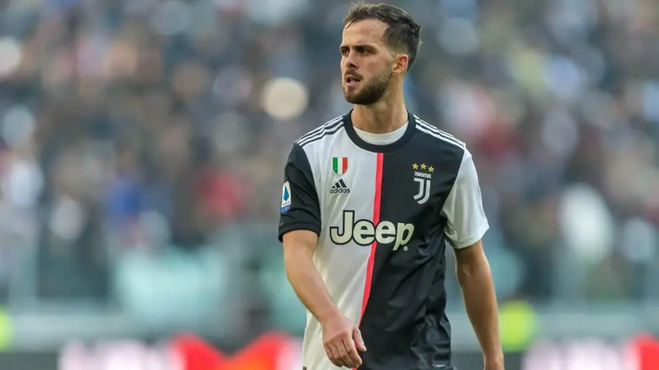 Pjanic tras fracaso de la Juventus: 'Este club debe tener ambiciones más altas'