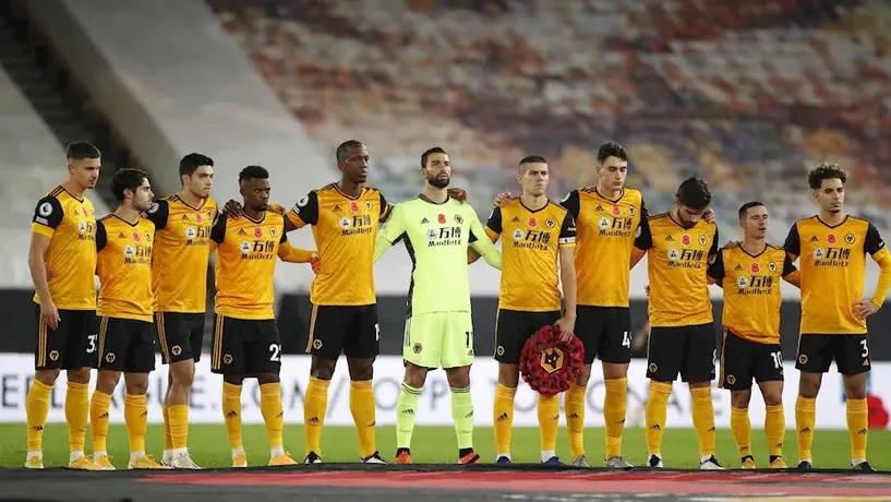 Raúl Jiménez y Wolves montaron ofrenda dedicada a médicos fallecidos por Covid-19