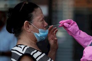 Coronavirus: Científicos de la UNAM diseñaron prueba para detectar Covid-19 con saliva