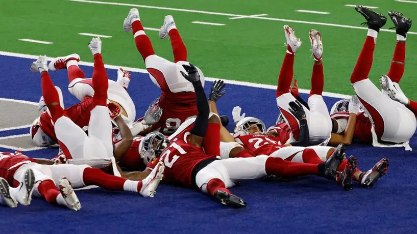 NFL: Arizona Cardinals aprovechó los errores de Dallas para humillarlos