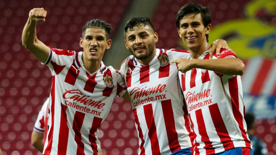 Peláez: 'Para diseñar a Chivas debes de pensar en las Selecciones Nacionales'