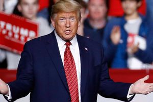 Donald Trump: 'Están tratando de robarnos la elección'