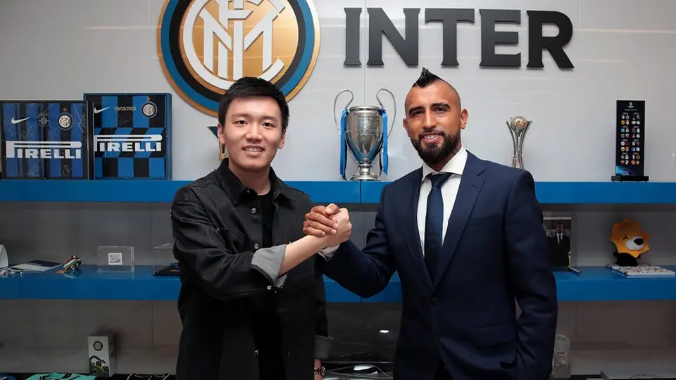 Barcelona: Arturo Vidal es oficialmente nuevo jugador del Inter