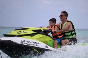 Jacques Passy presumió visita a Cancún y pidió apoyo del turismo debido al Coronavirus