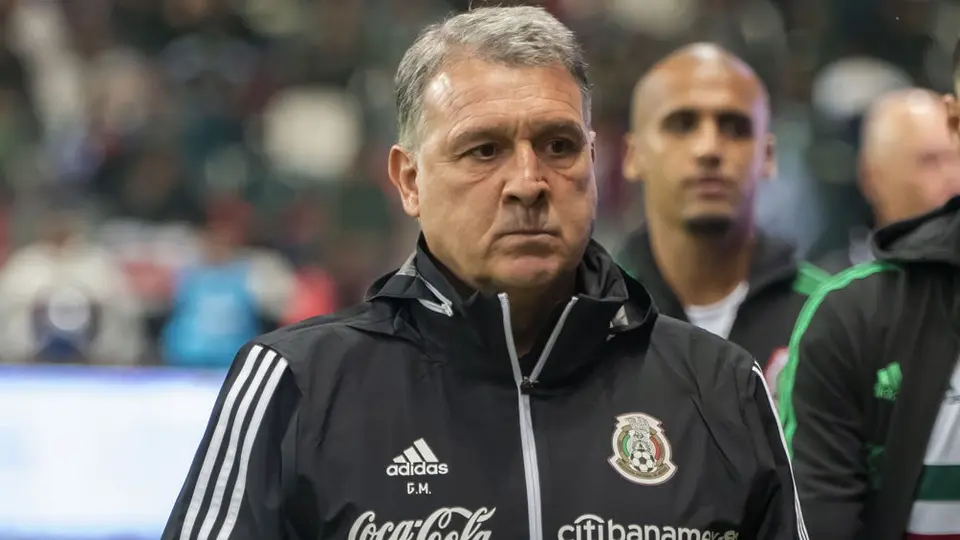 Tata Martino tras la muerte de Maradona: "Se nos fue el más grande"