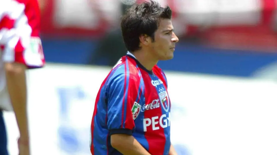 Sebastián 'Chamagol' González sufrió robo de su auto y encerrona en Santiago de Chile