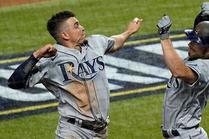 Serie Mundial: Rays frenó inercia ganadora de Dodgers con victoria en Juego 2