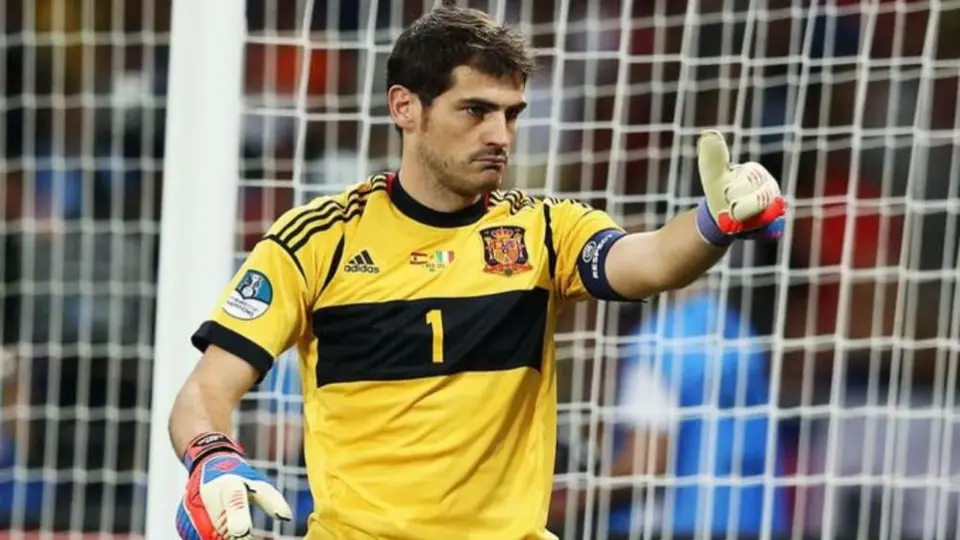 Iker Casillas: 'Continuaré en el futbol, aunque no como director técnico'