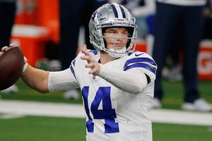 Expertos consideran que Andy Dalton tiene lo necesario para 'salvar' a los Cowboys