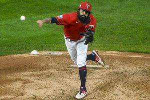 MLB: Sergio Romo suspendido por burlarse de un rival