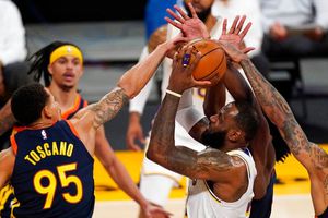 Juan Toscano se declaró fan de Tigres y amigo de Gignac