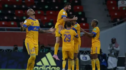 Tigres: Empleados del hotel de concentración recibieron a los Felinos con himno y aplausos
