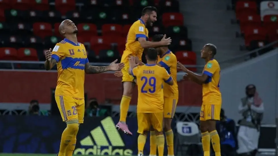 Tigres: Empleados del hotel de concentración recibieron a los Felinos con himno y aplausos