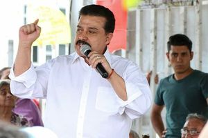 Carlos Lomelí: 'En Jalisco vivimos la tragedia del covidengue'
