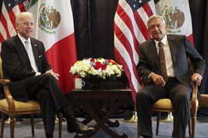 Coronavirus: Biden no compartirá suministro de vacunas anticovid-19 con México