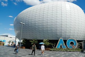 Australian Open: Tenistas y trabajadores fueron aislados tras positivo por Coronavirus
