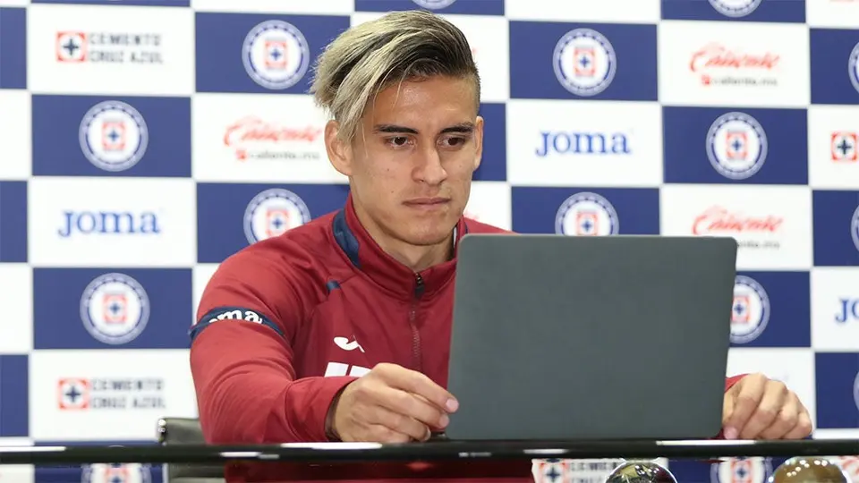 Alexis Peña en su presentación con Cruz Azul: 'Soy una persona disciplinada'