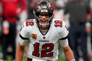 Tom Brady compartió su número de celular para tener más contacto con sus seguidores