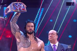 WWE: Roman Reigns retuvo el Campeonato Universal
