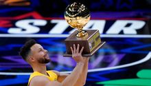 Video: Stephen Curry se llevó el Torneo de Triples con dramático tiro final