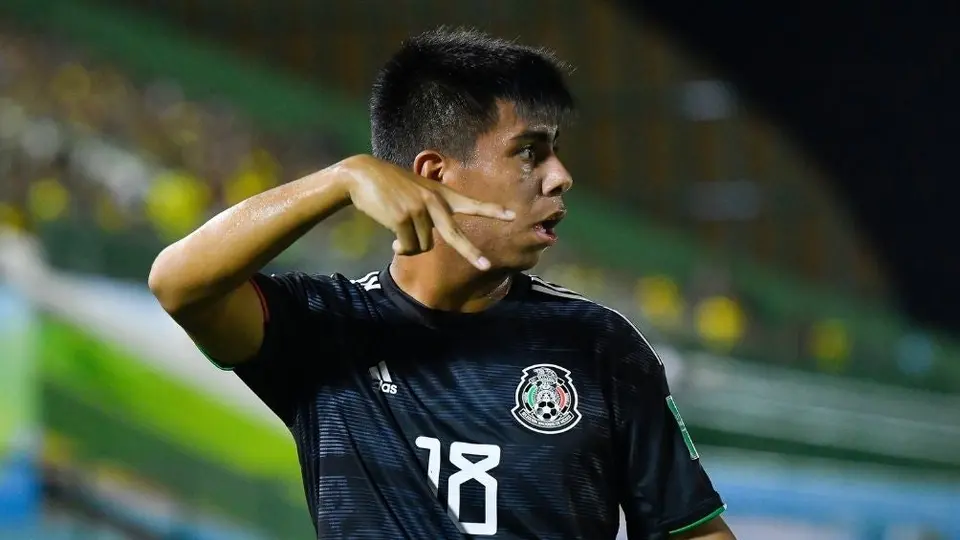 DT de Estados Unidos: 'Le dije a Efraín Álvarez que fuera con la Selección Mexicana'