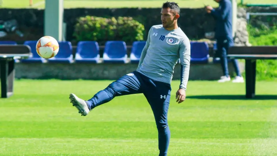 Cruz Azul: Walter Montoya recibió aval de Juan Reynoso para entrenarse con el equipo