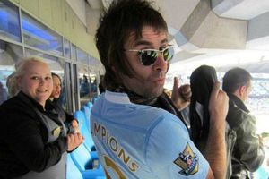 Liam Gallagher prometió concierto en Argentina si Messi llega al Manchester City