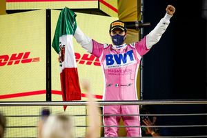 Checo Pérez fue elegido como el tercer mejor piloto de F1 por los aficionados