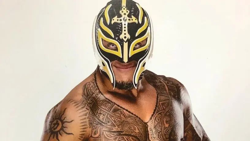WWE: Rey Mysterio confesó que tuvo Covid-19 junto con su hijo