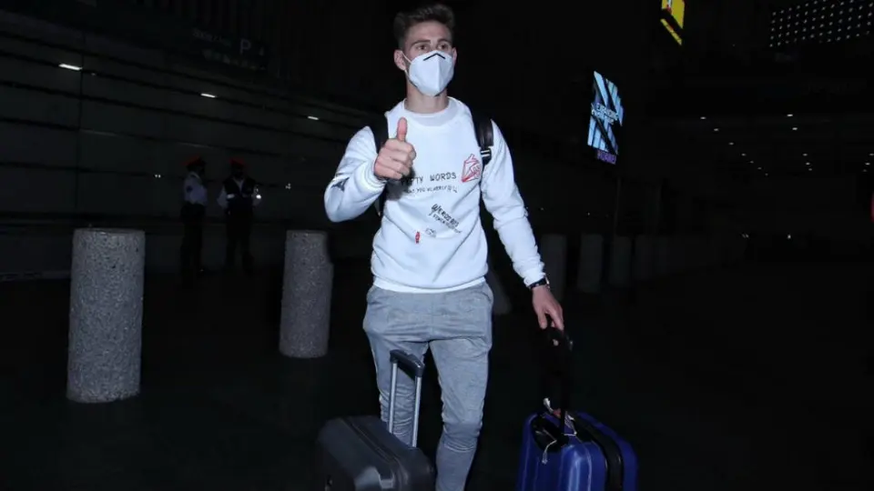 Pumas: Facundo Waller arribó a la CDMX para reportar con los universitarios