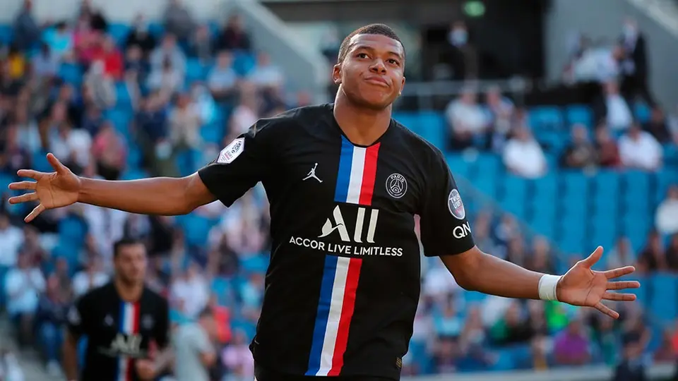 Kylian Mbappé: "Estaré en el PSG la próxima temporada"