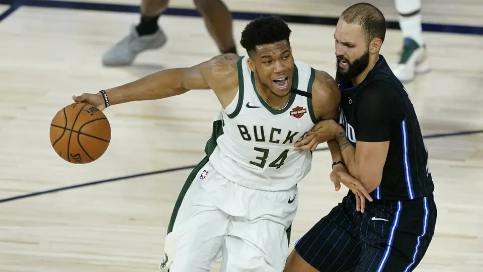 NBA: Bucks, a un partido de segunda ronda tras vencer a Magic