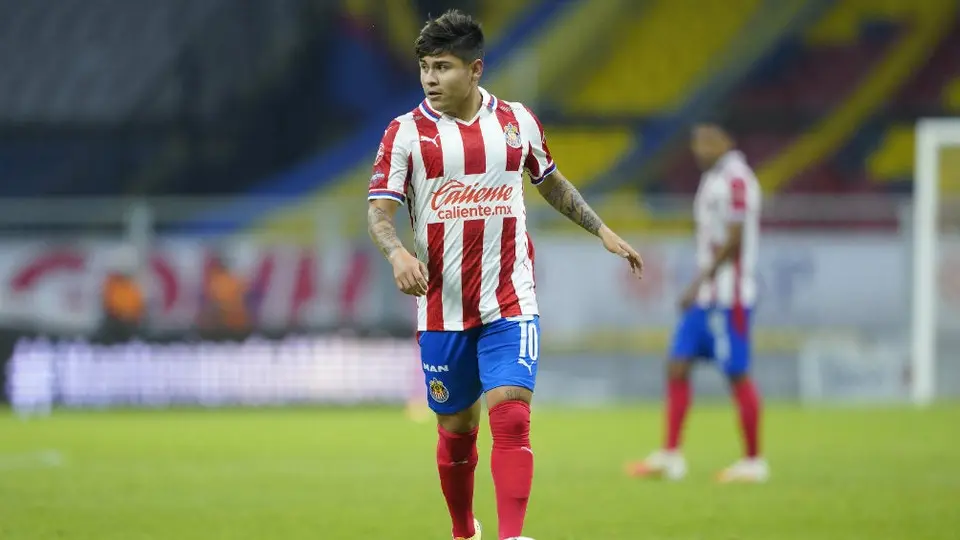 Chivas: Tras Chofis, el Rebaño busca un nuevo '10' para el Guardianes 2021