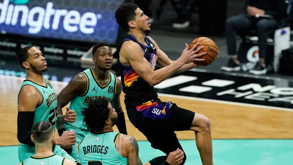 NBA: Phoenix Suns derrotó a los Charlotte Hornets en dramático tiempo extra