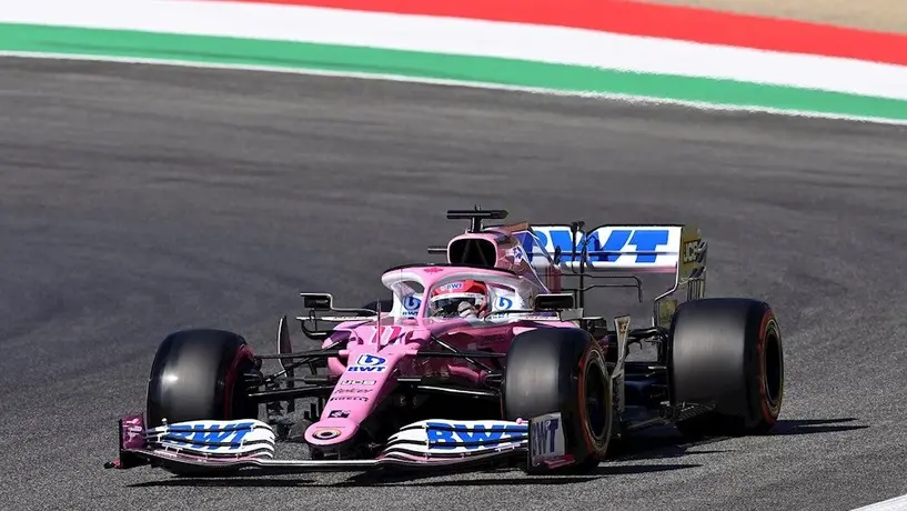 Checo Pérez: El piloto mexicano fue contactado por Red Bull
