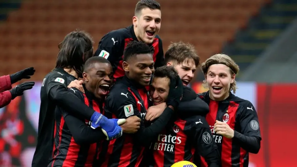 Milan: Se impuso al Torino en penales y avanzó en Copa Italia