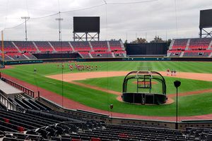 Diablos Rojos harán pretemporada en CDMX para adaptarse al Harp Helú