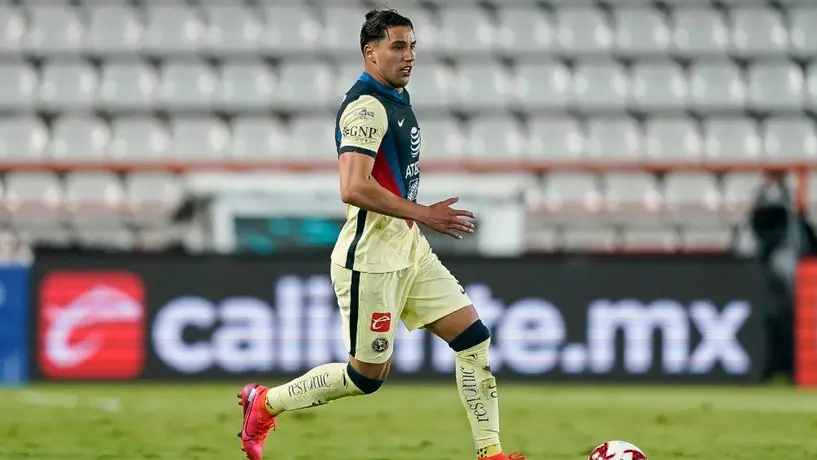 América: Jorge Sánchez 'presumió' su nuevo Mustang en redes sociales