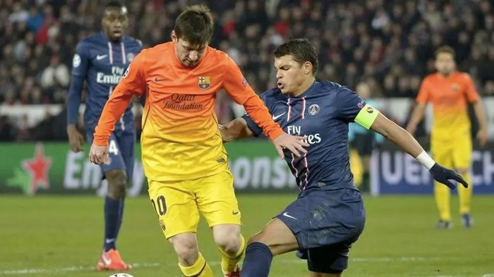 Director deportivo del PSG: ‘Si pensamos en fichar a Messi’