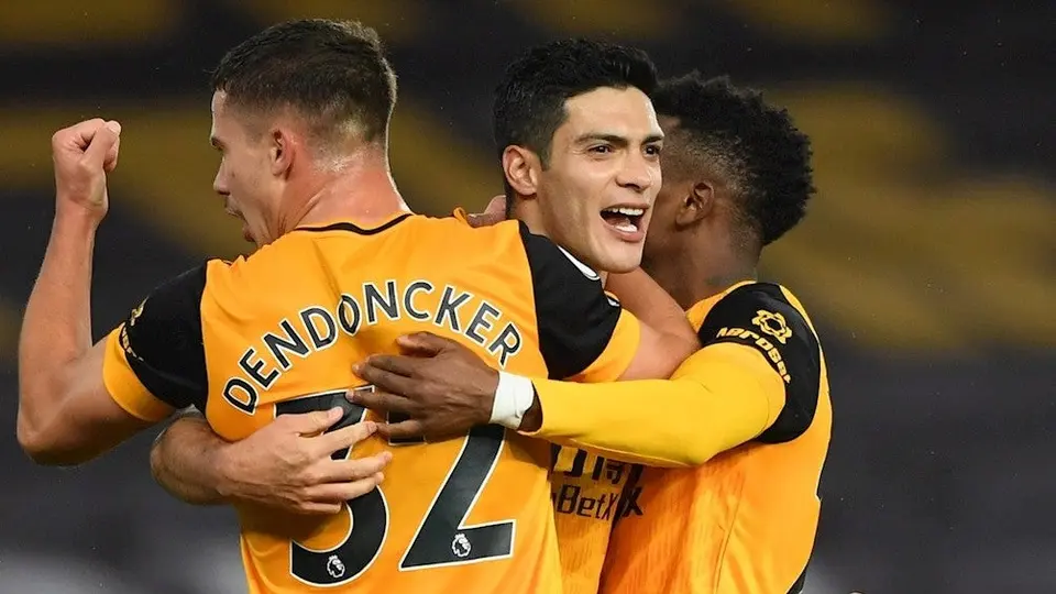 Raúl Jiménez anotó un golazo en el encuentro entre Wolves y Newcastle United