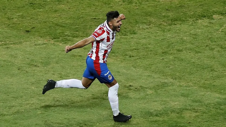 Chivas: Alexis Vega aseguró que volvería a jugar lesionado con tal de ayudar al Rebaño a ganar