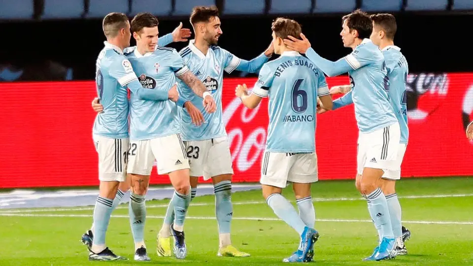 Néstor Araujo: Celta goleó al Elche y firmó primera victoria del 2021
